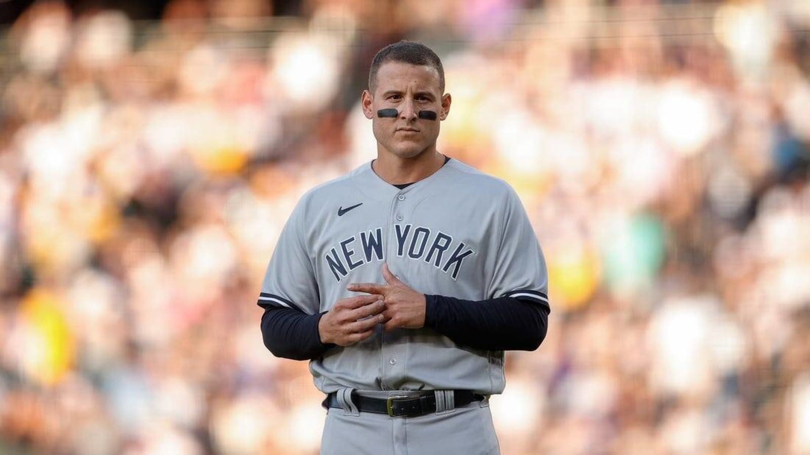 Yankees place 1B Anthony Rizzo on IL with concussion symptoms