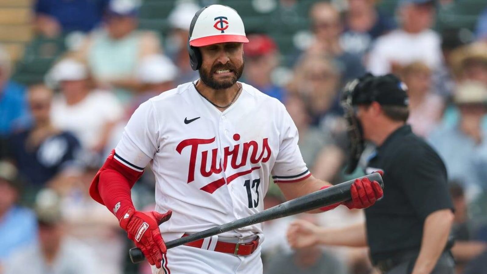 Twins reinstate Joey Gallo from injured list