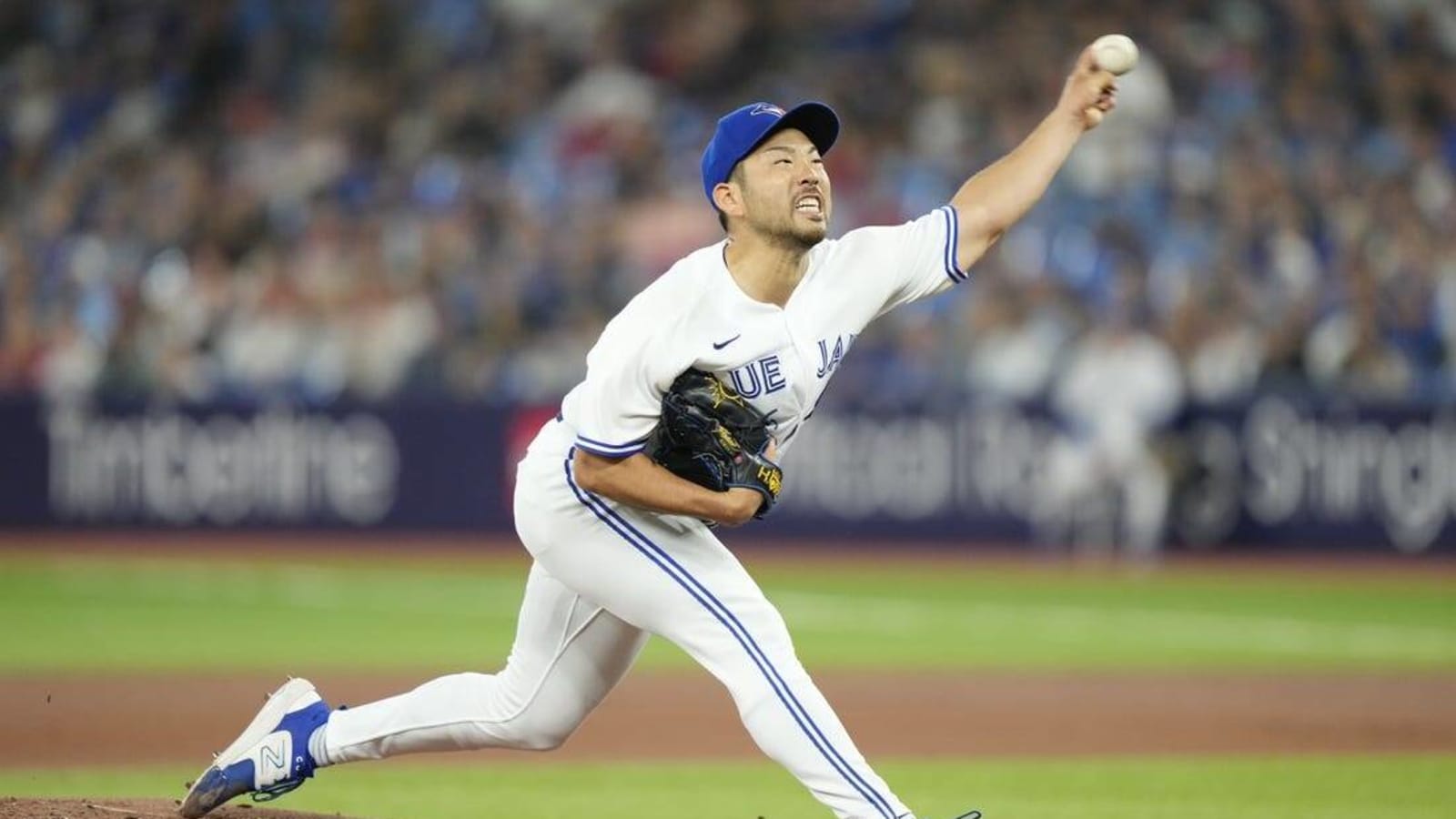 Blue Jays roll into vital series with division-leading Orioles