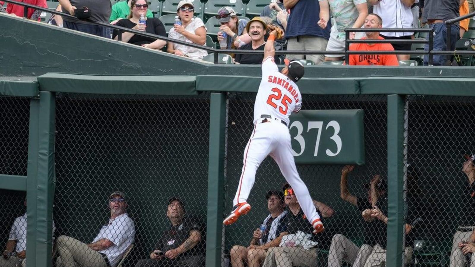 Anthony Santander homers again as Orioles edge Mariners