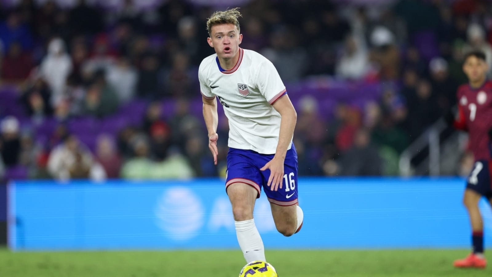 Dynamo acquire Union&#39;s Jack McGlynn in first-of-kind trade