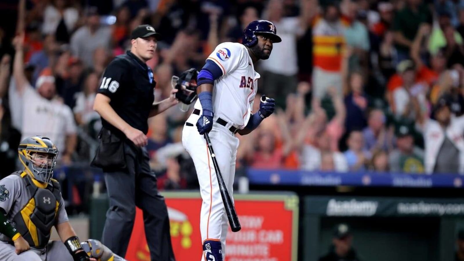 Astros aim to capitalize on late series with hapless Royals