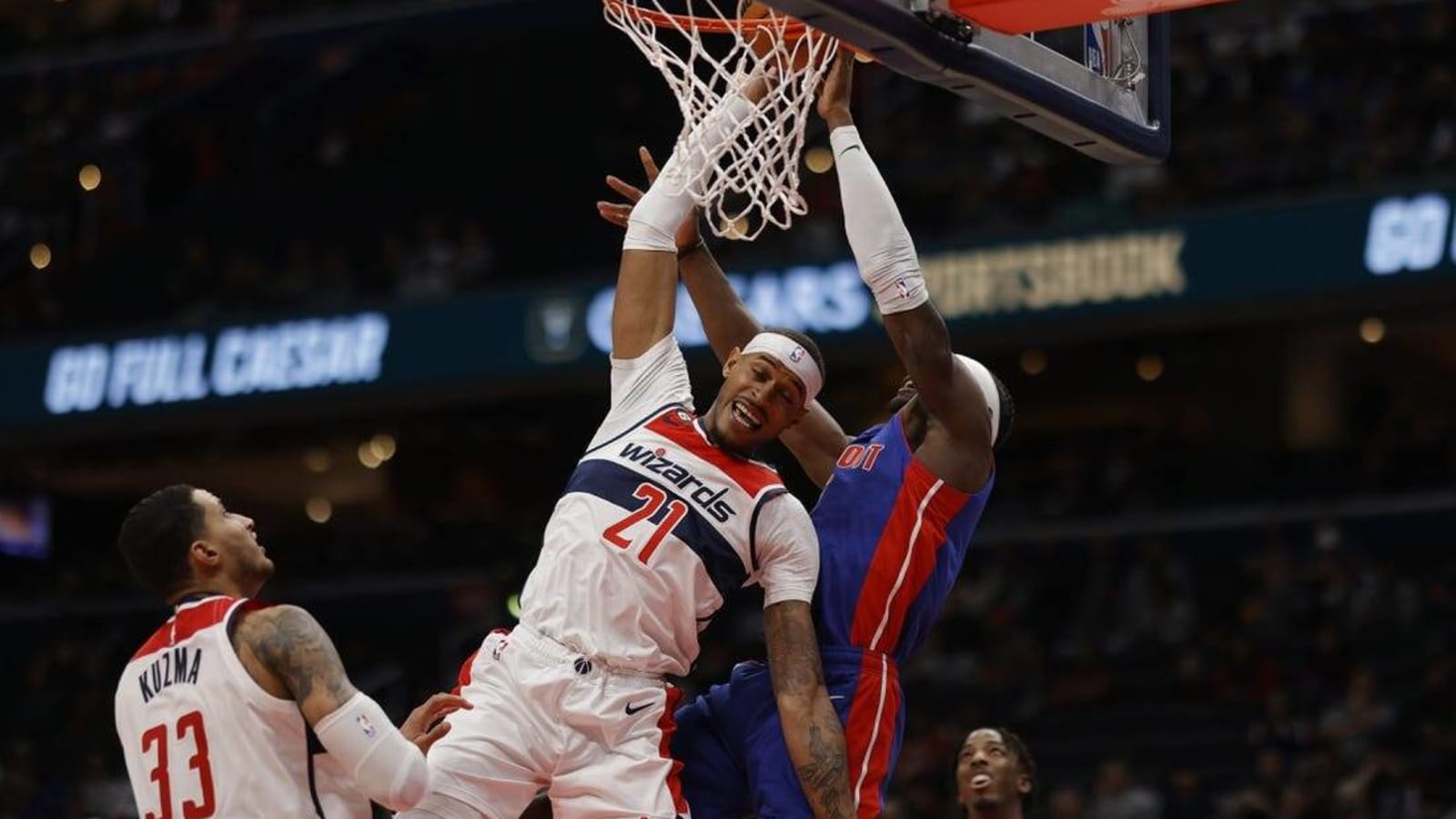 Wizards improve to 3-1 with dominant win over Pistons