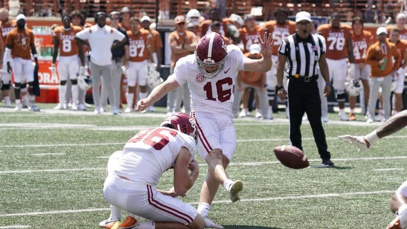 Late field goal propels No. 1 Alabama over Texas