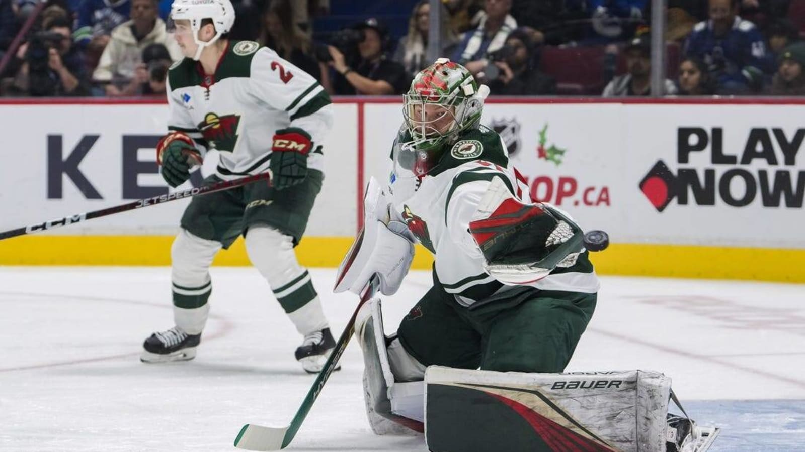 Wild&#39;s Filip Gustavsson blanks Canucks for first career shutout