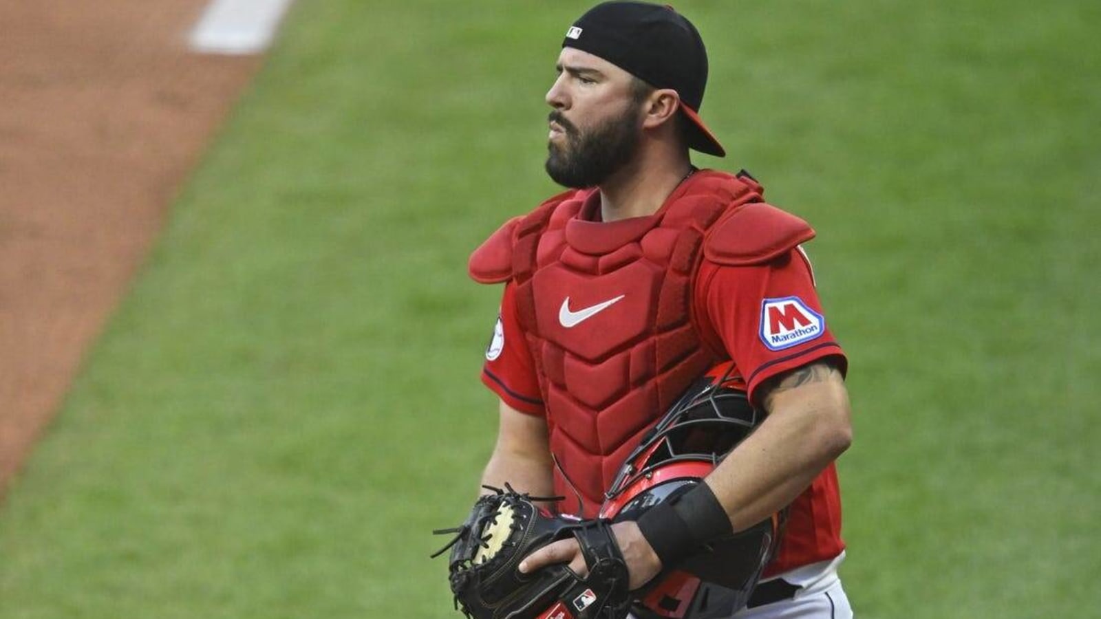 Phillies sign veteran C Cam Gallagher