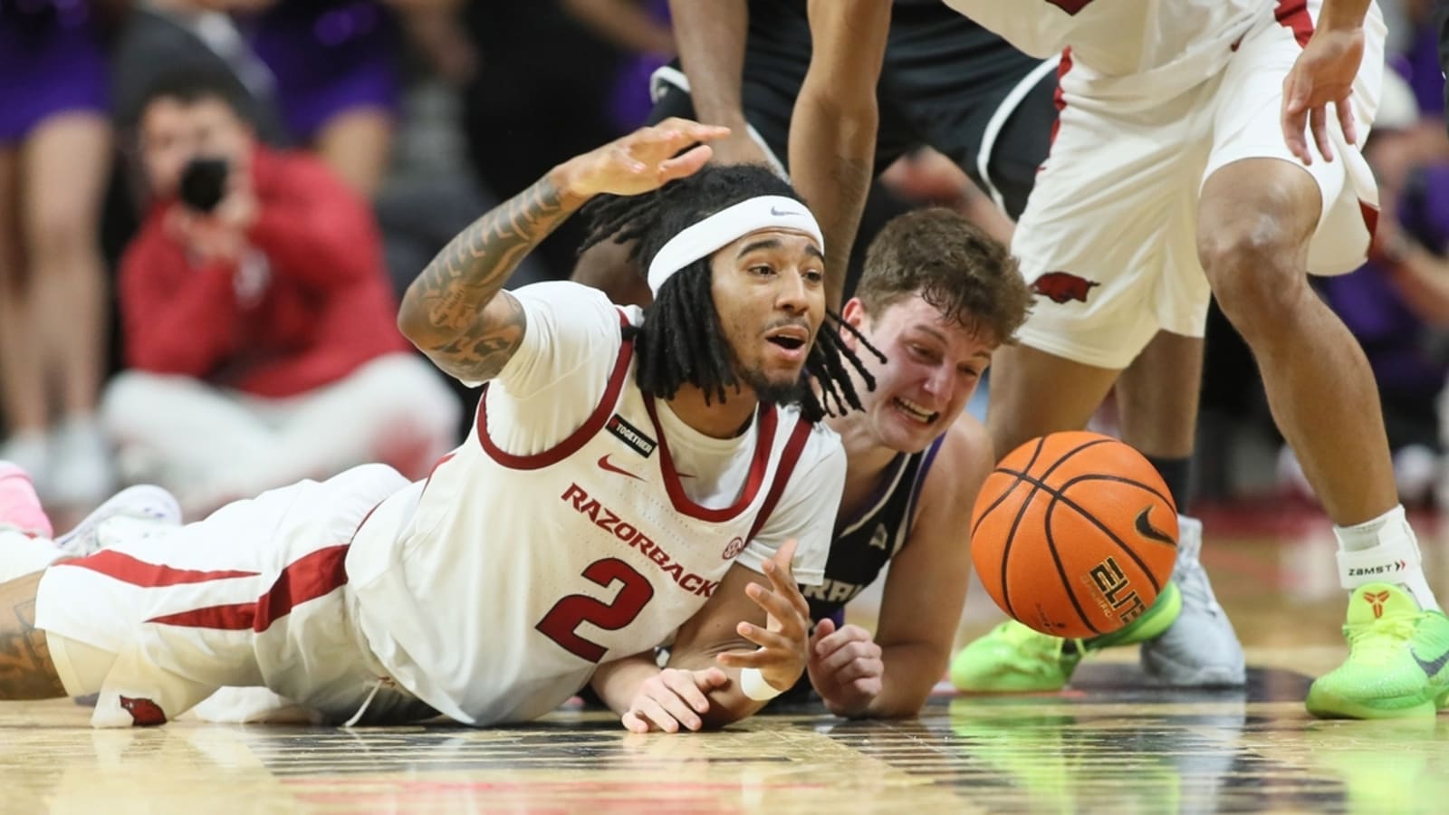 Boogie Fland helps Arkansas rout Central Arkansas