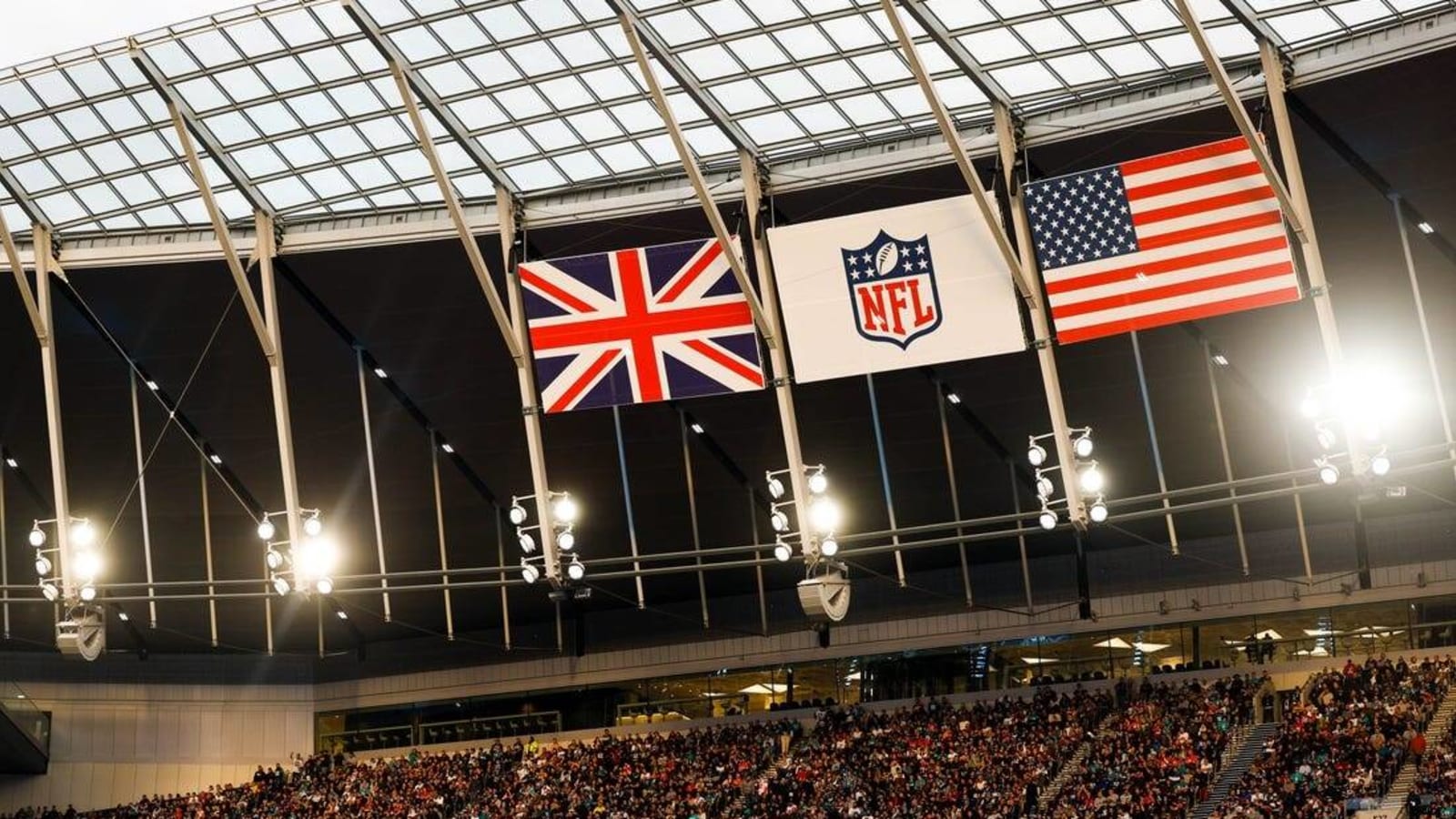 NFL uniforms to include international flair in Weeks 4, 5