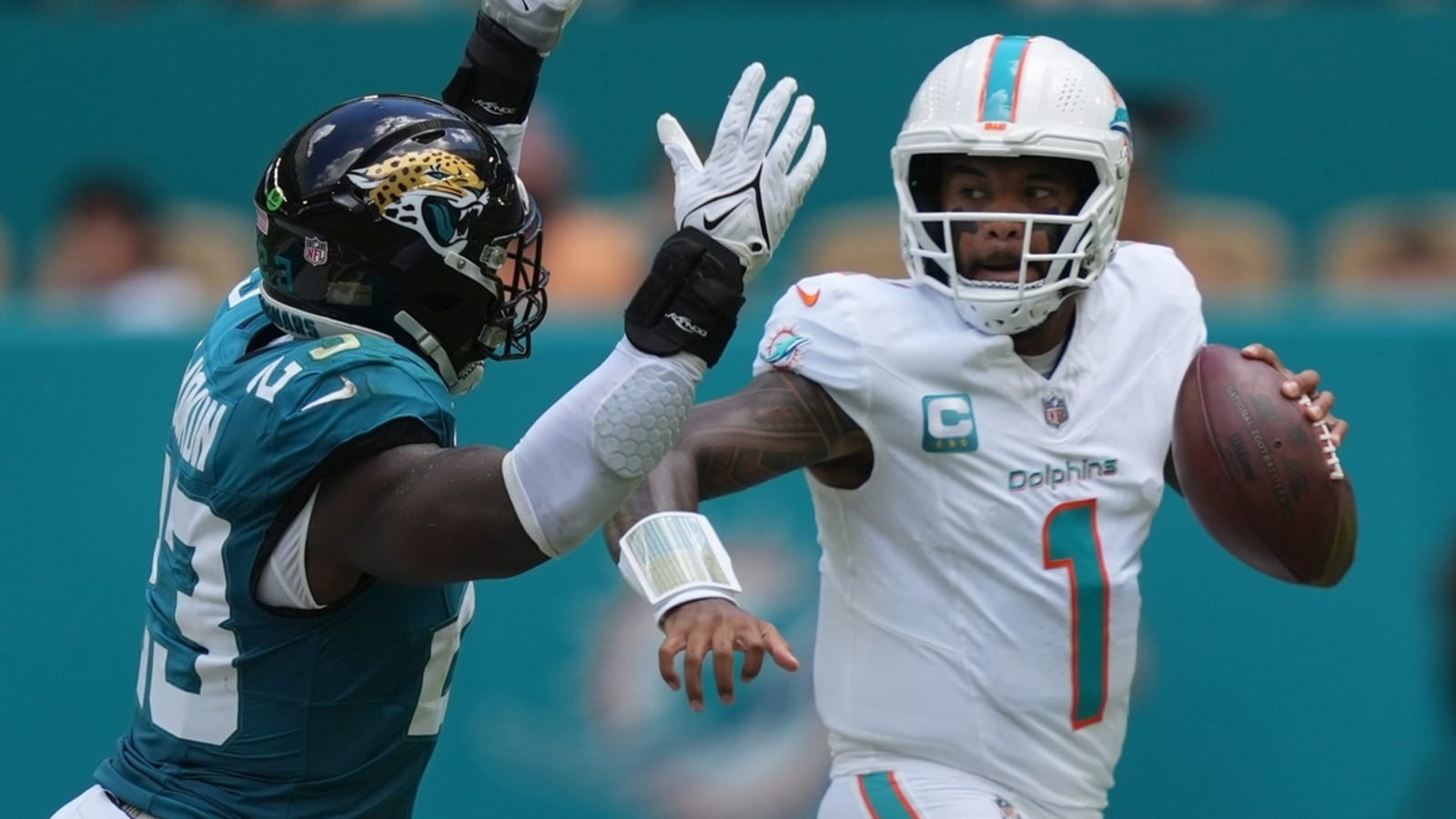 Dolphins charge back, beat Jaguars on last-second FG