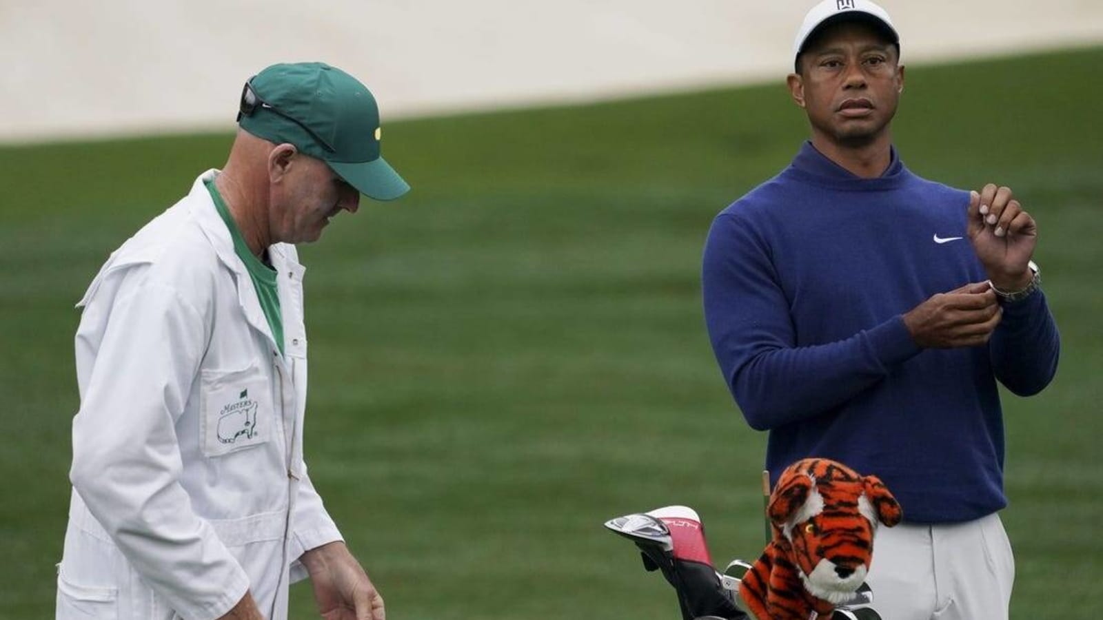 Caddie Tiger Woods 'pretty banged up' entering Masters Yardbarker