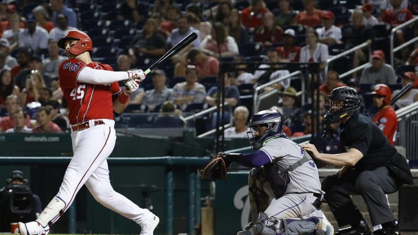 Joey Meneses&#39; clutch homer lifts Nats over Rockies