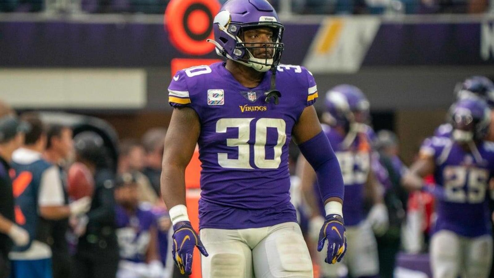 Vikings sign fullback C.J. Ham to 2-year extension