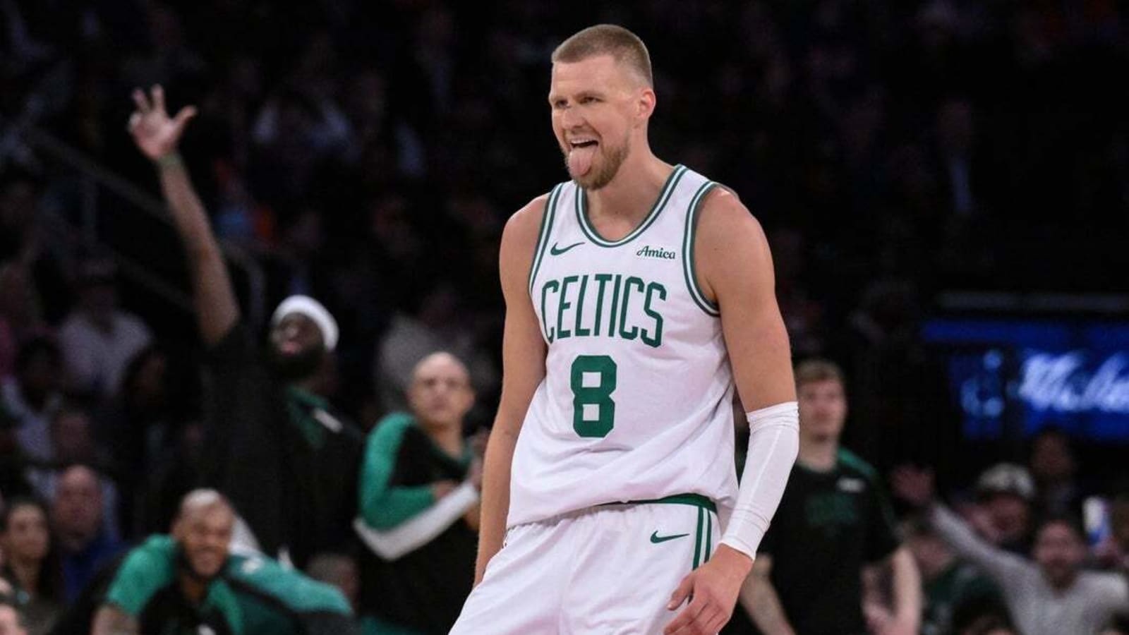 NBA roundup: Celtics top Knicks in OT for 9th straight road win