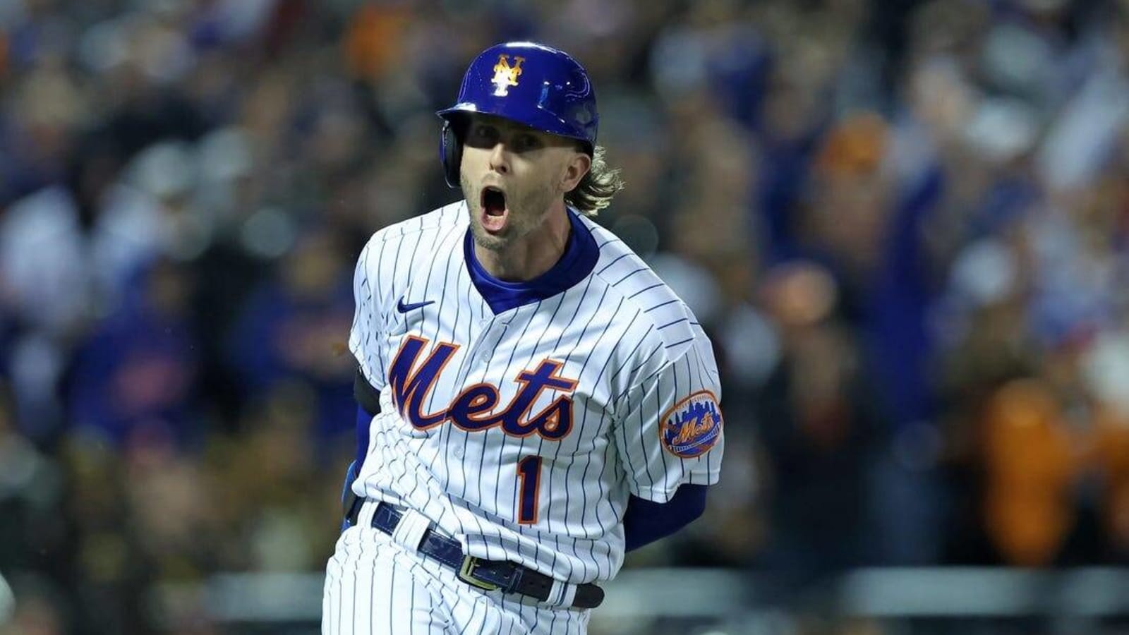Reports: Mets, batting champ Jeff McNeil agree on $50M extension