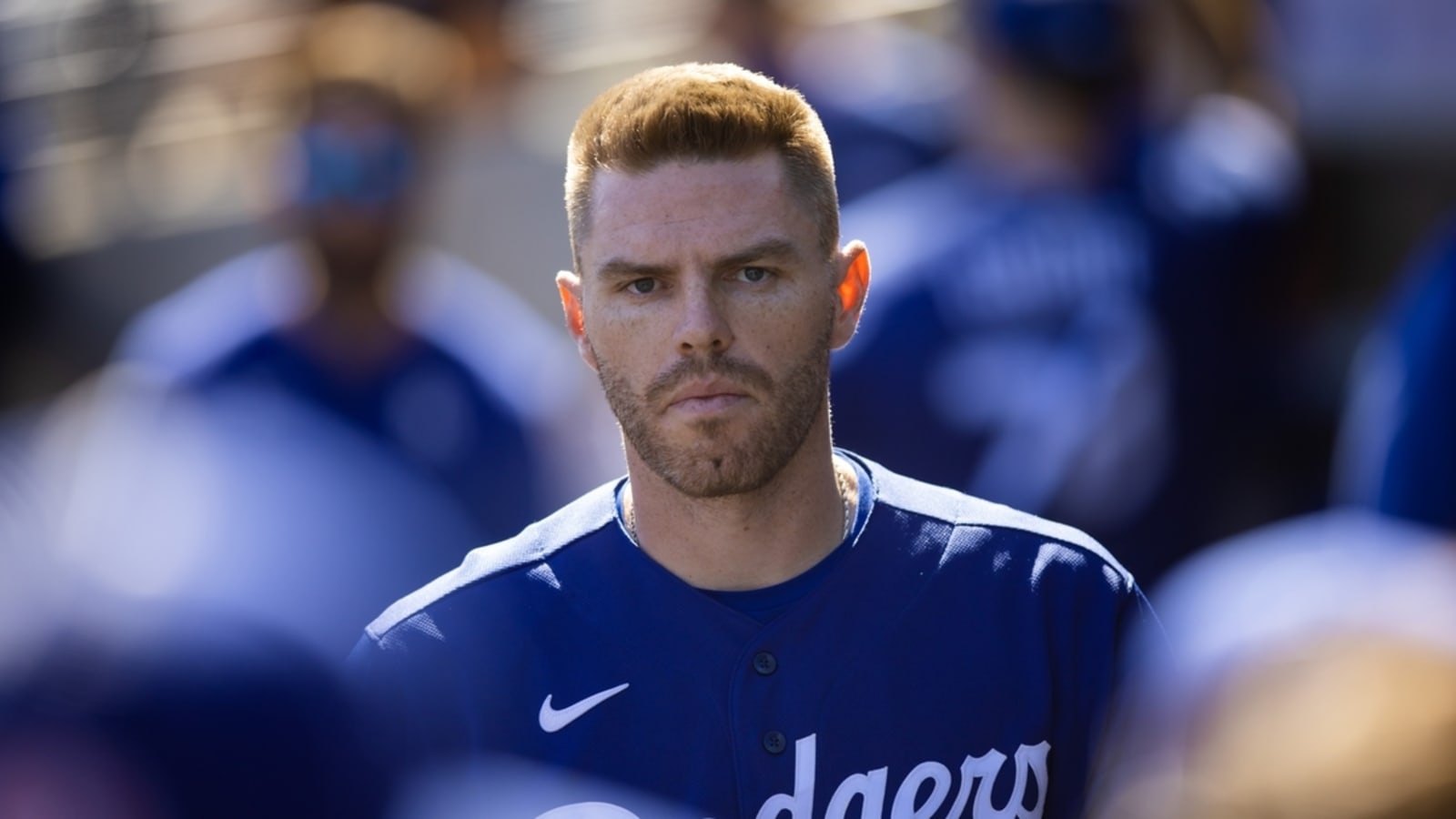 Dodgers&#39; Freddie Freeman remains out as son battles illness