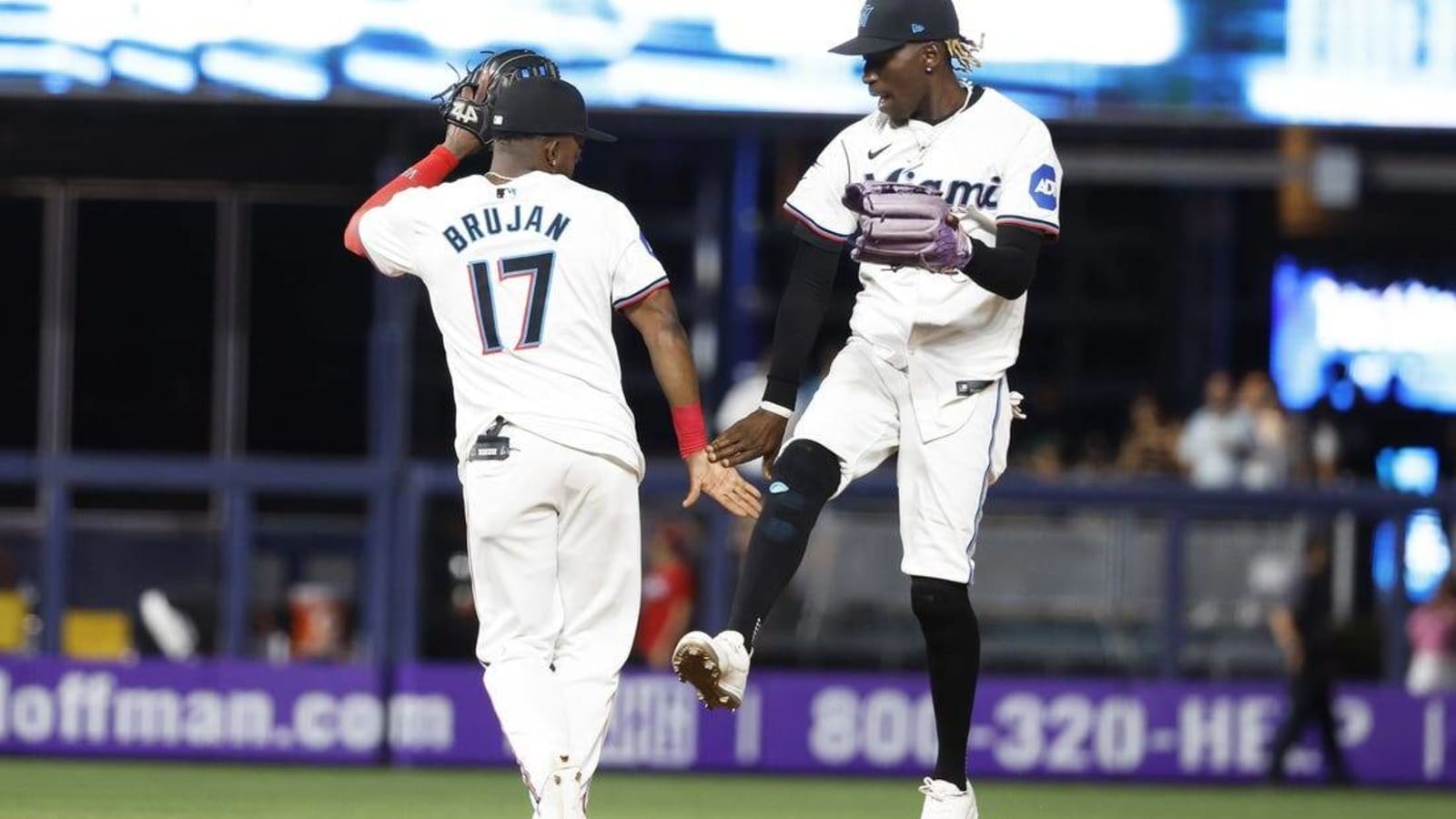 Marlins, facing Giants, look for first series win