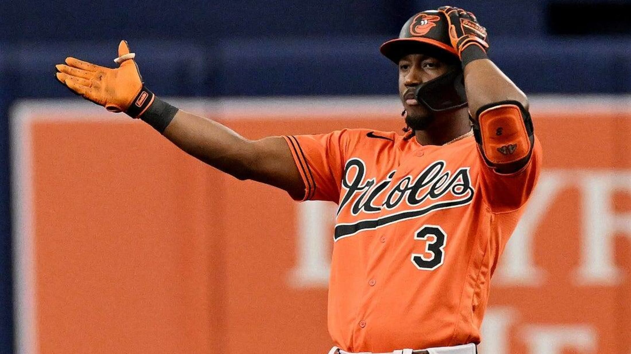 O'Hearn homer, 4 RBIs helps Orioles beat Blue Jays 6-5 in 10
