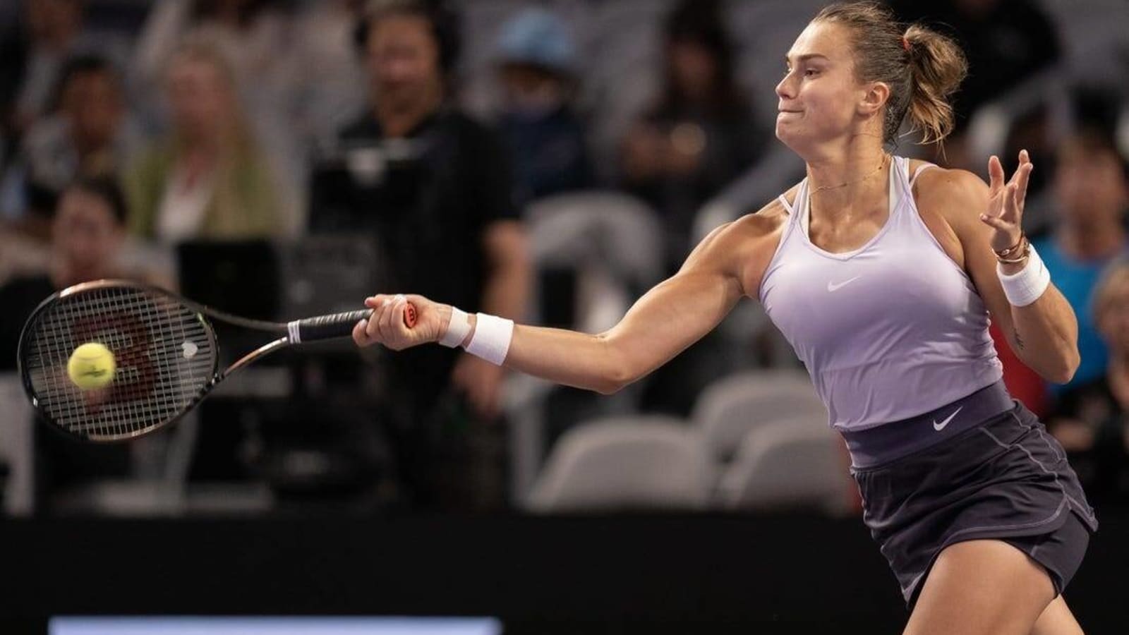 Aryna Sabalenka tops Ons Jabeur to advance in WTA Finals