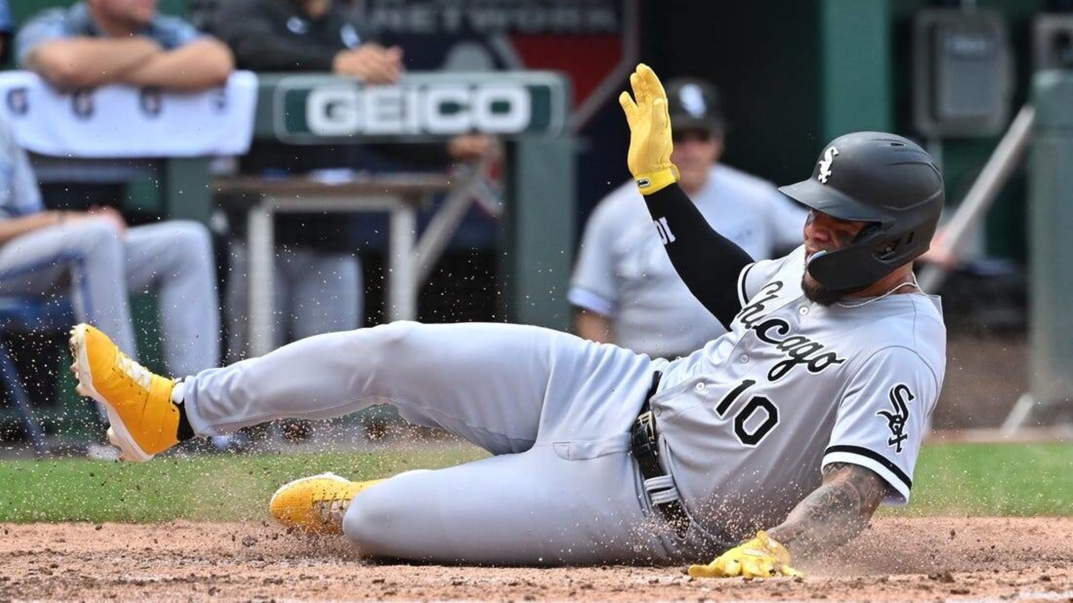 White Sox reinstate 3B Yoan Moncada from injured list