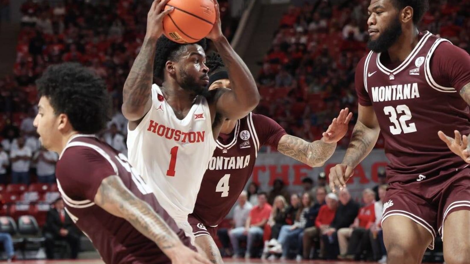 No. 6 Houston takes unbeaten show on road vs. Xavier