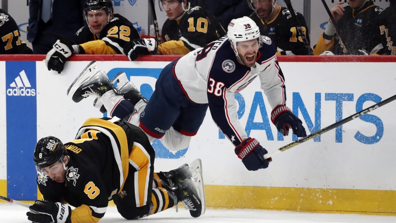 Blue Jackets captain Boone Jenner undergoes shoulder surgery
