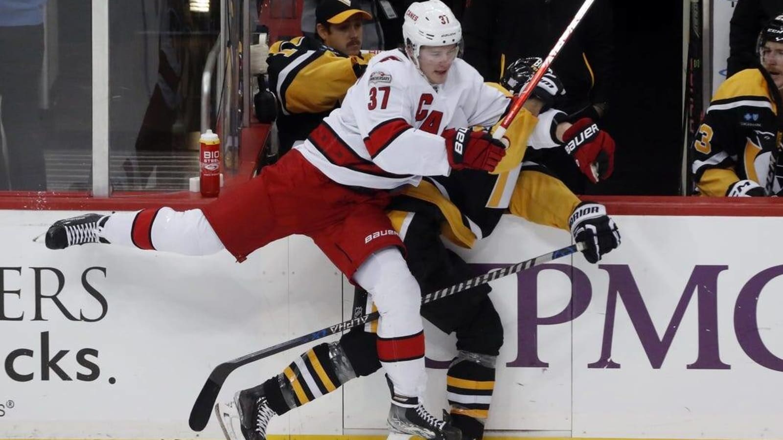 Hurricanes beat Penguins in OT for second straight win