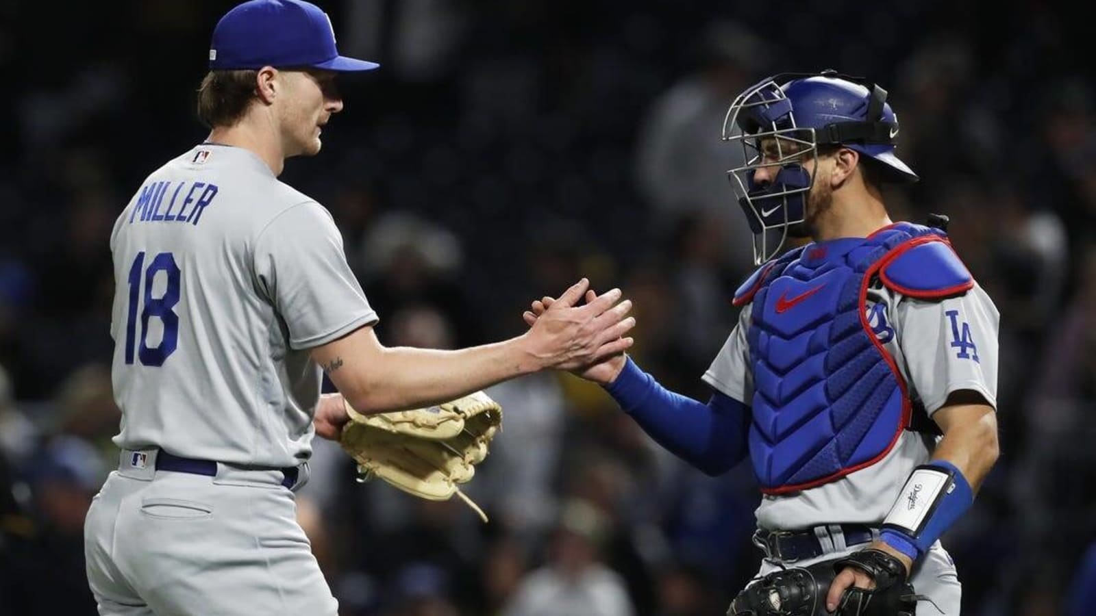 Dodgers look to make it two straight against Pirates