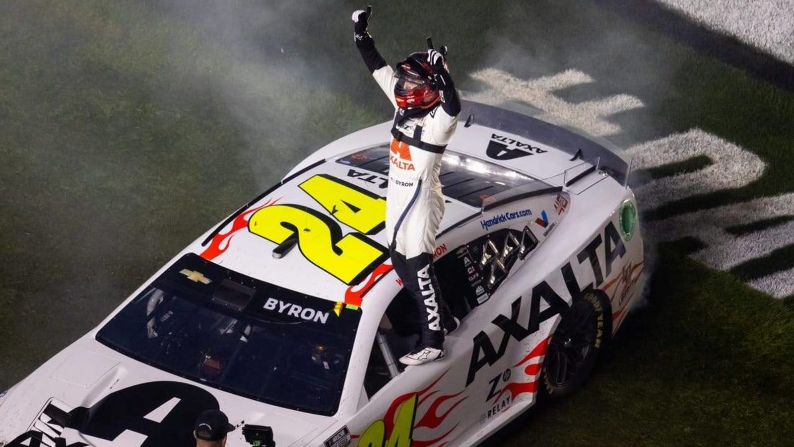 William Byron wins Daytona 500 under caution