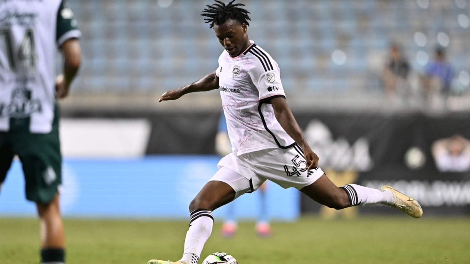 MLS roundup: D.C.&#39;s Matai Akinmboni heads to Premier League