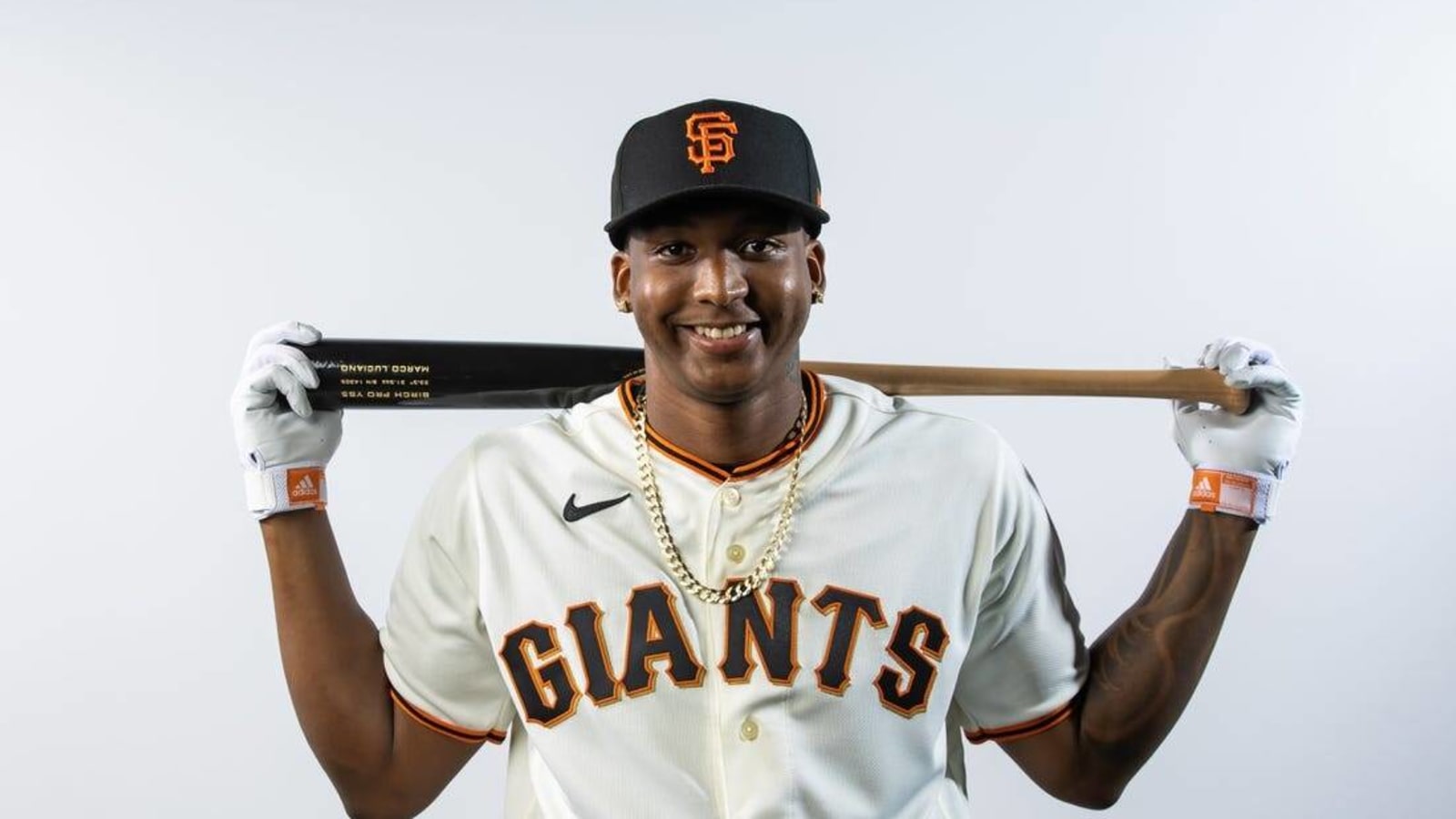 Giants promote top prospect SS Marco Luciano