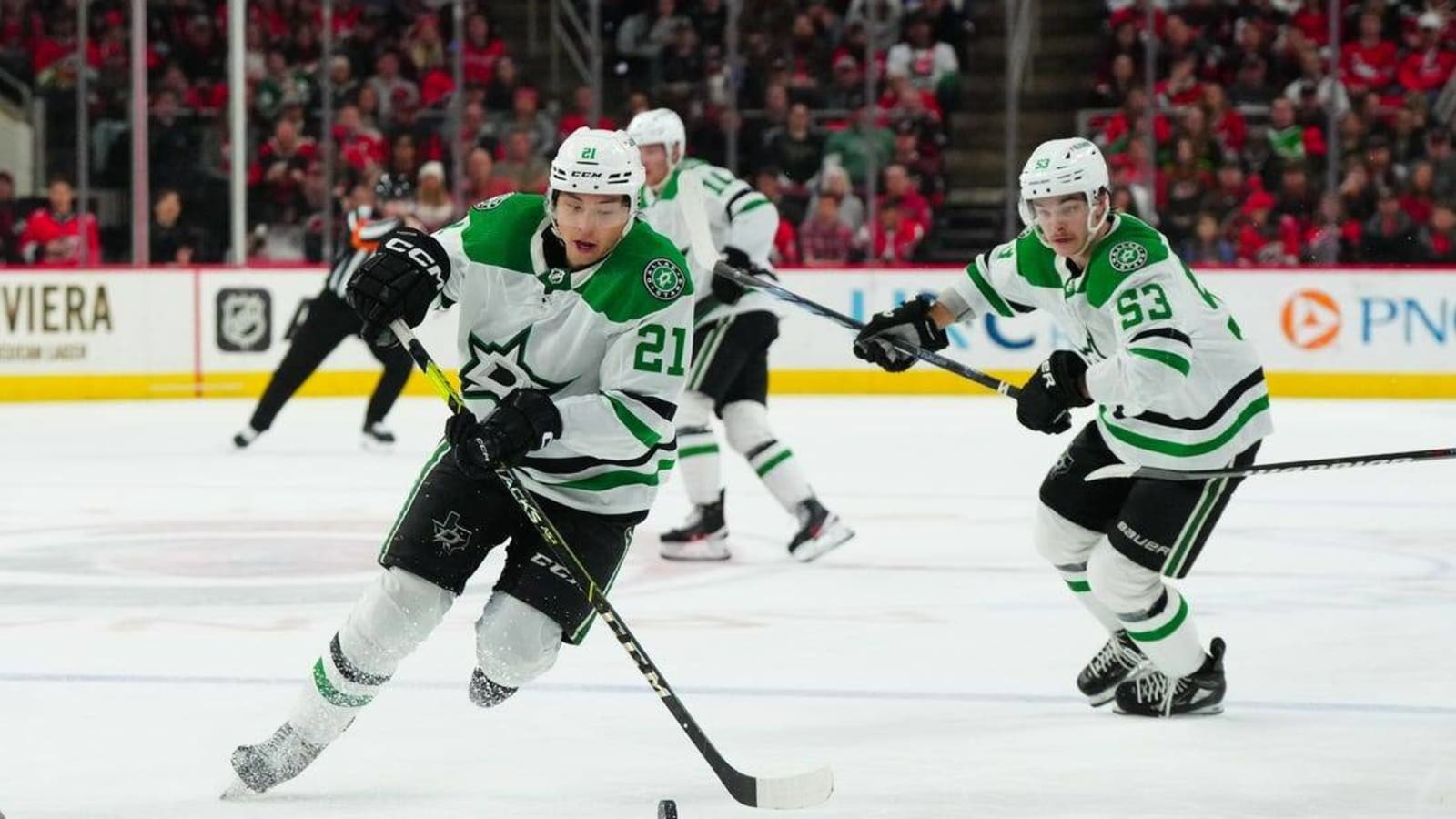 Stars control fate, while Islanders need help in playoff contention