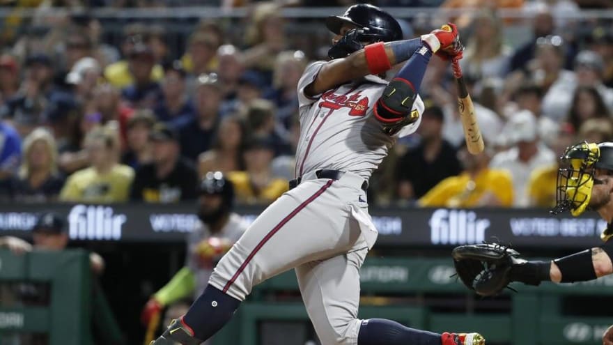 Braves OF Ronald Acuna Jr. (knee) exits game vs. Pirates