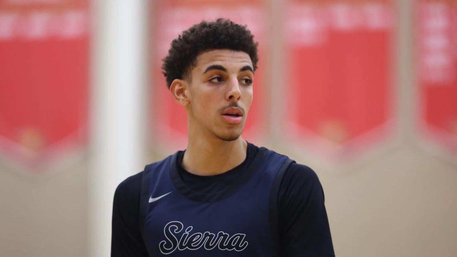 Justin Pippen, son of Scottie Pippen, commits to Michigan