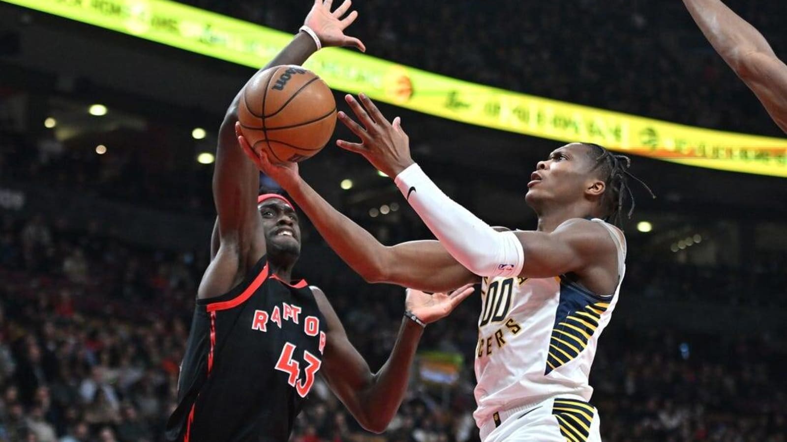 Andrew Nembhard comes up big for Canadian-led Pacers against Raptors