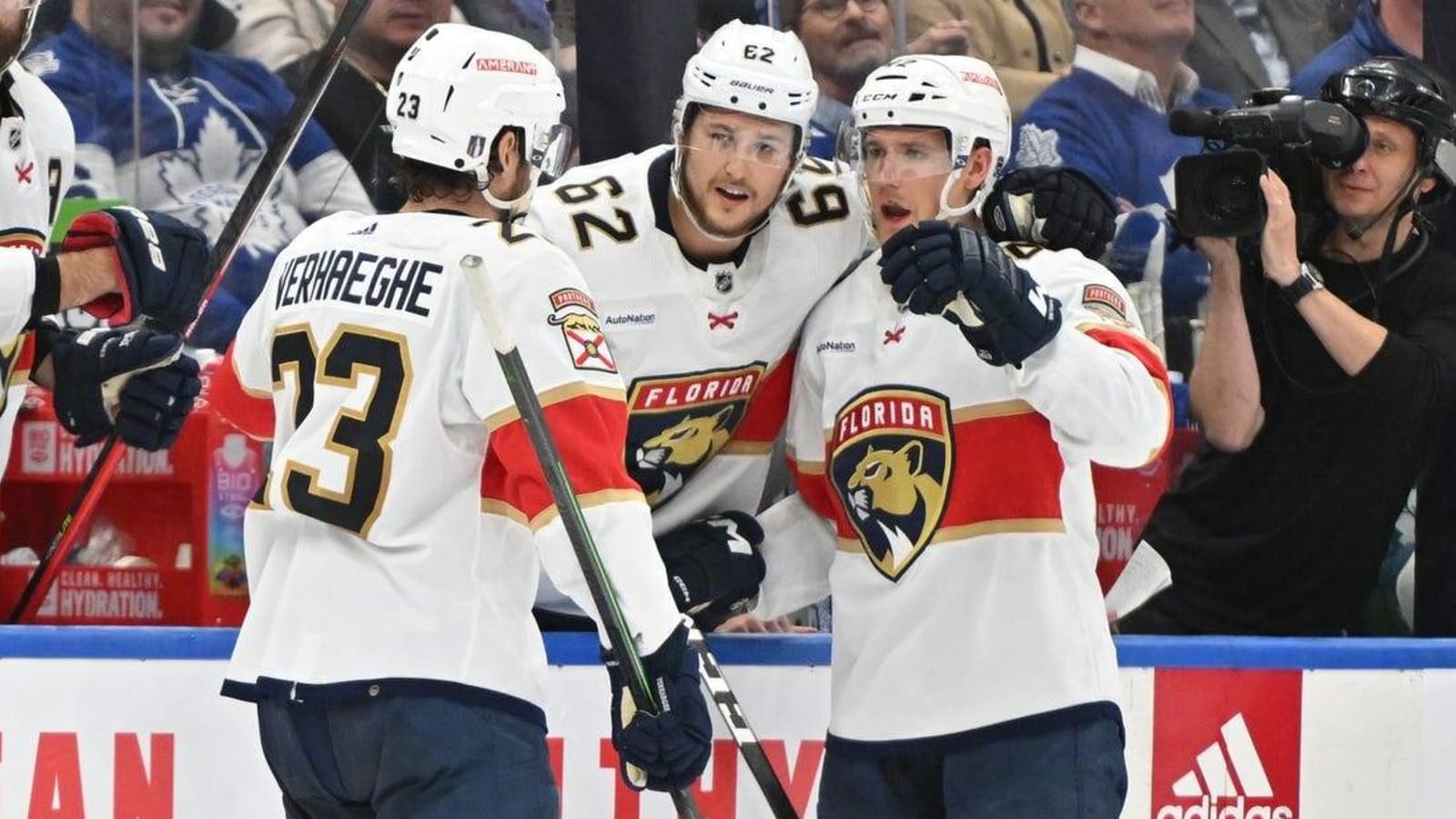 Florida Panthers at Toronto Maple Leafs Game 2 prediction, pick 5/4: Cats eye commanding 2-0 series lead