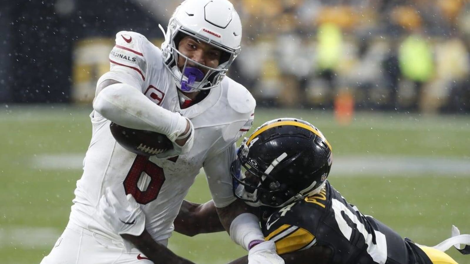 James Conner, Cardinals push through weather delays, beat Steelers