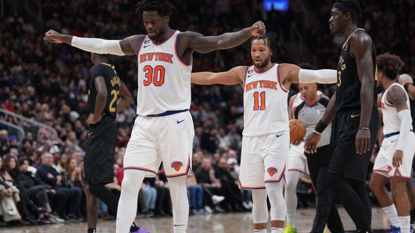 Knicks out to push Hawks further away in standings Yardbarker