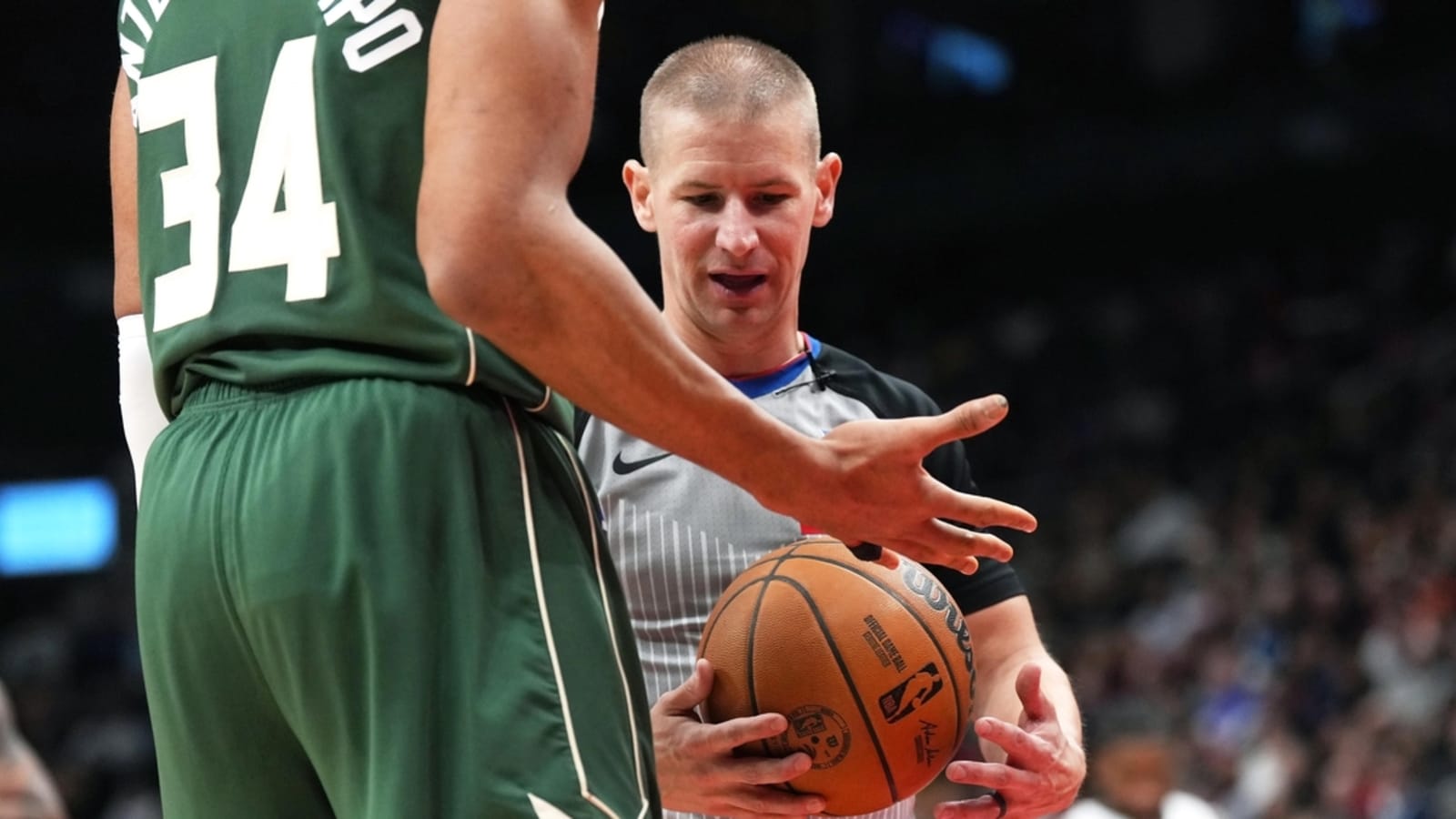 NBA roundup: Giannis Antetokounmpo cuts hand, nets triple-double