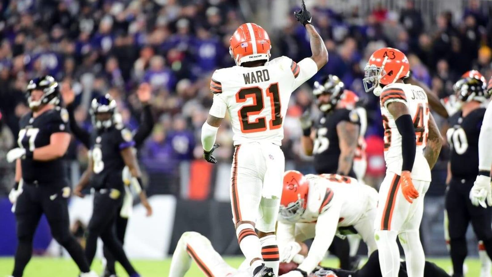 Browns&#39; Denzel Ward off PUP list, cleared to practice