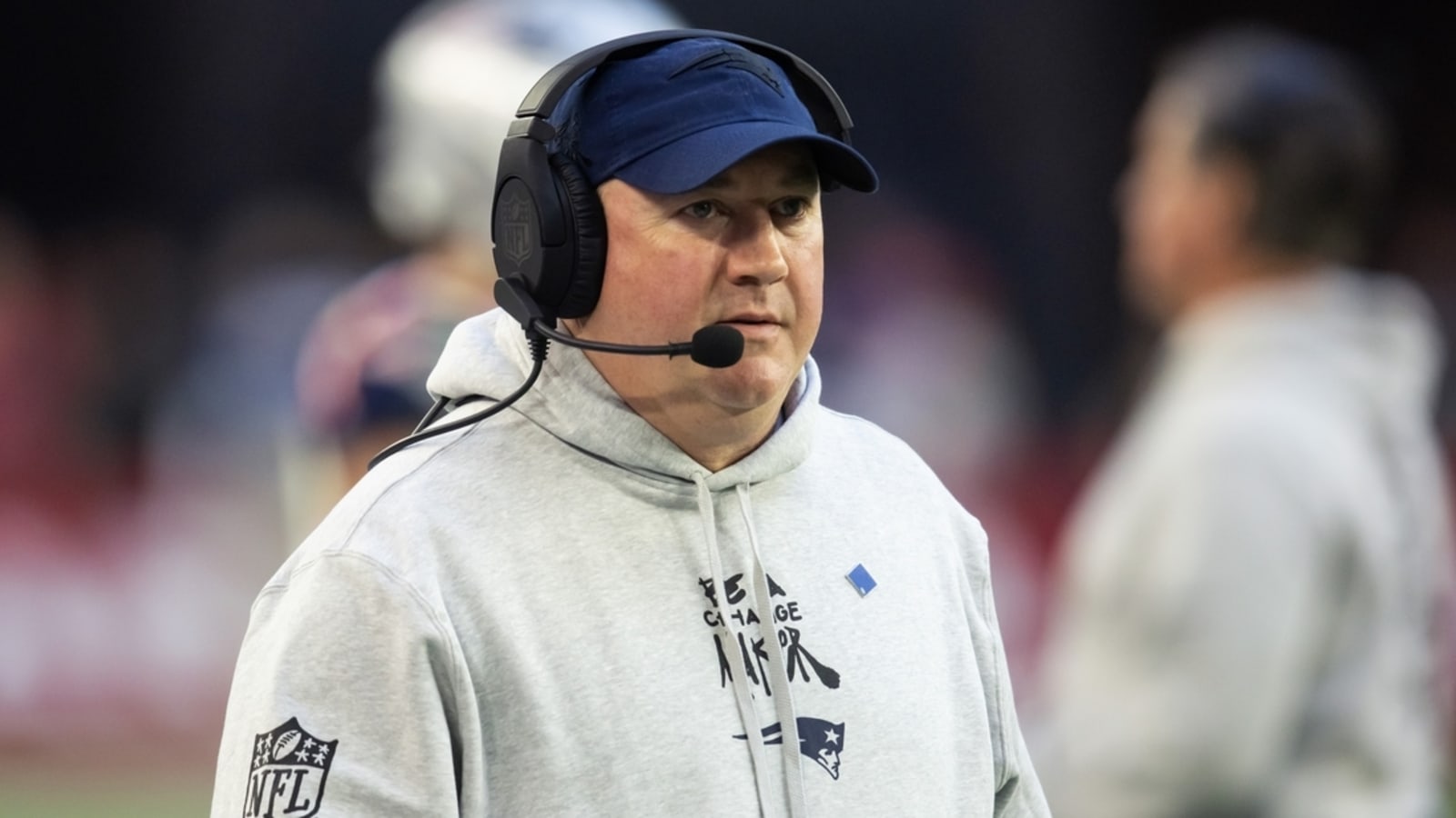 Rams add Alex Van Pelt to coaching staff