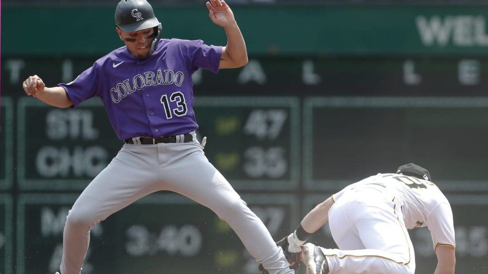 Down 3-0, Rockies rally to edge Pirates