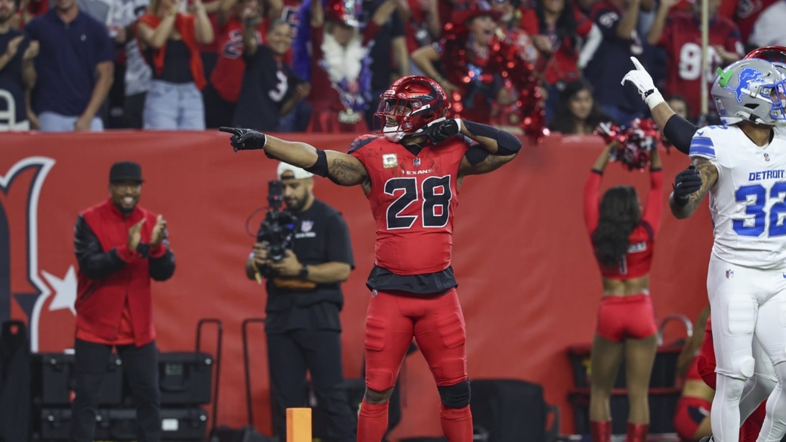 Week 11 MNF: Cowboys-Texans Preview, Props & Prediction