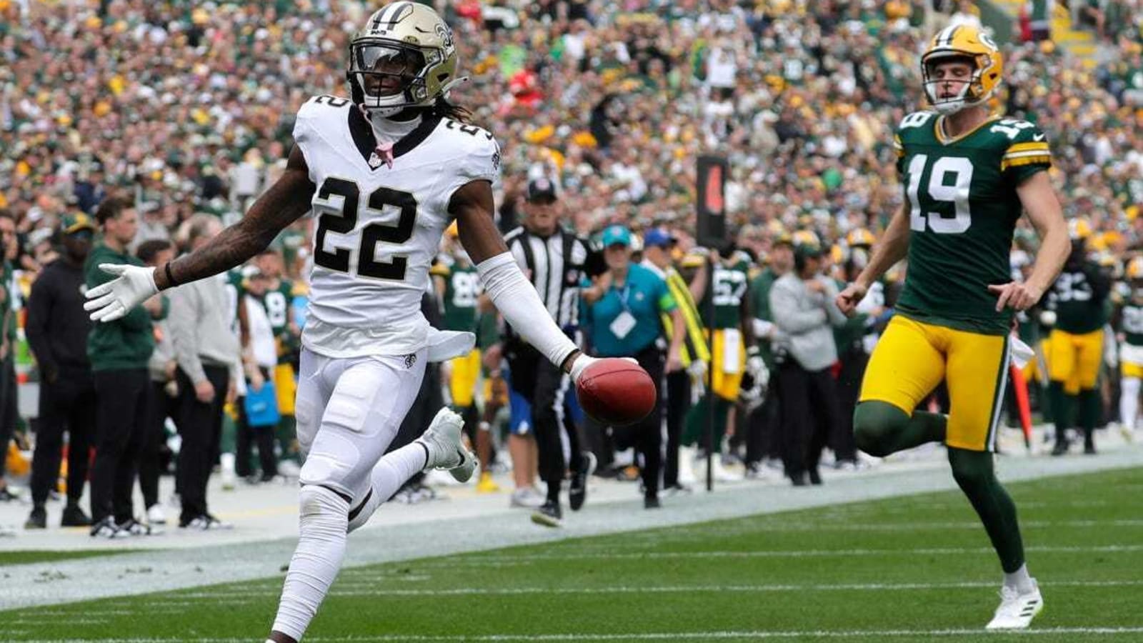 Saints, WR Shahid Rasheed agree to 1-year extension
