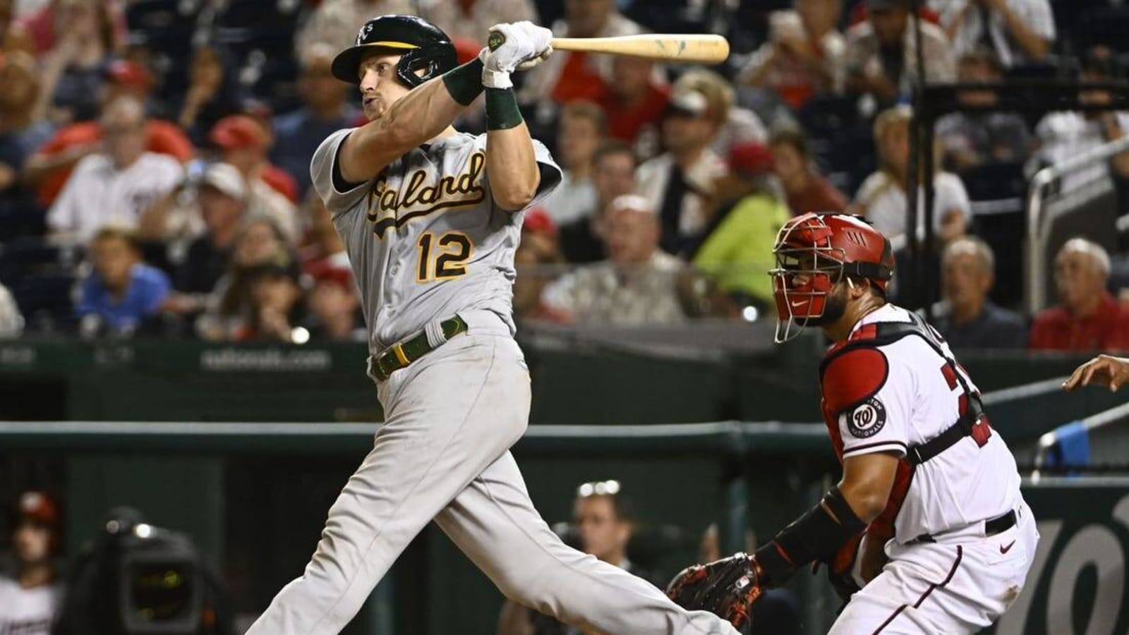 Hot-hitting Sean Murphy leads A&#39;s into battle with Nats