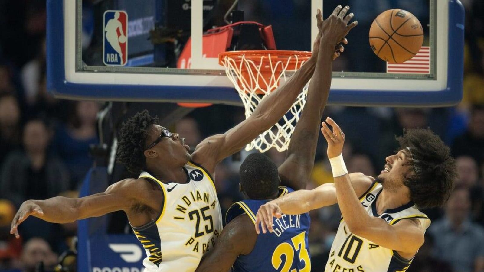 Andrew Nembhard, Pacers shock Warriors