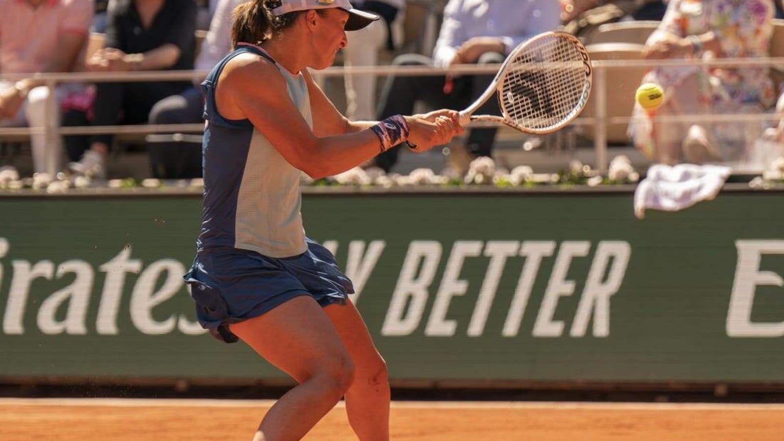 No. 1 Iga Swiatek beats No. 2 Aryna Sabalenka for third title in Rome