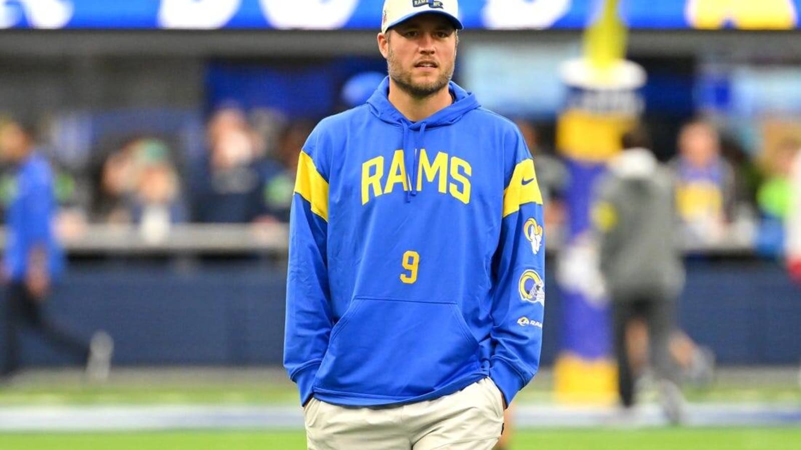 Rams QB Matthew Stafford has spinal contusion, &#39;good chance&#39; season over