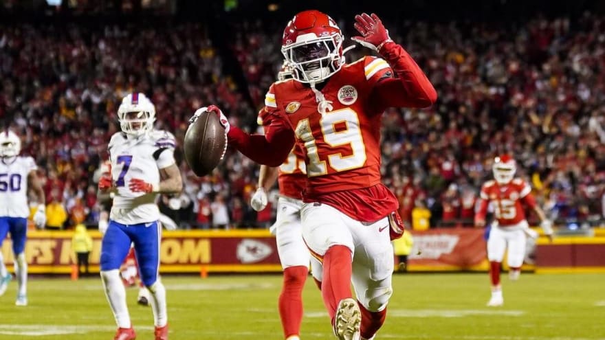 Reports: Chiefs decline WR Kadarius Toney&#39;s 2025 option