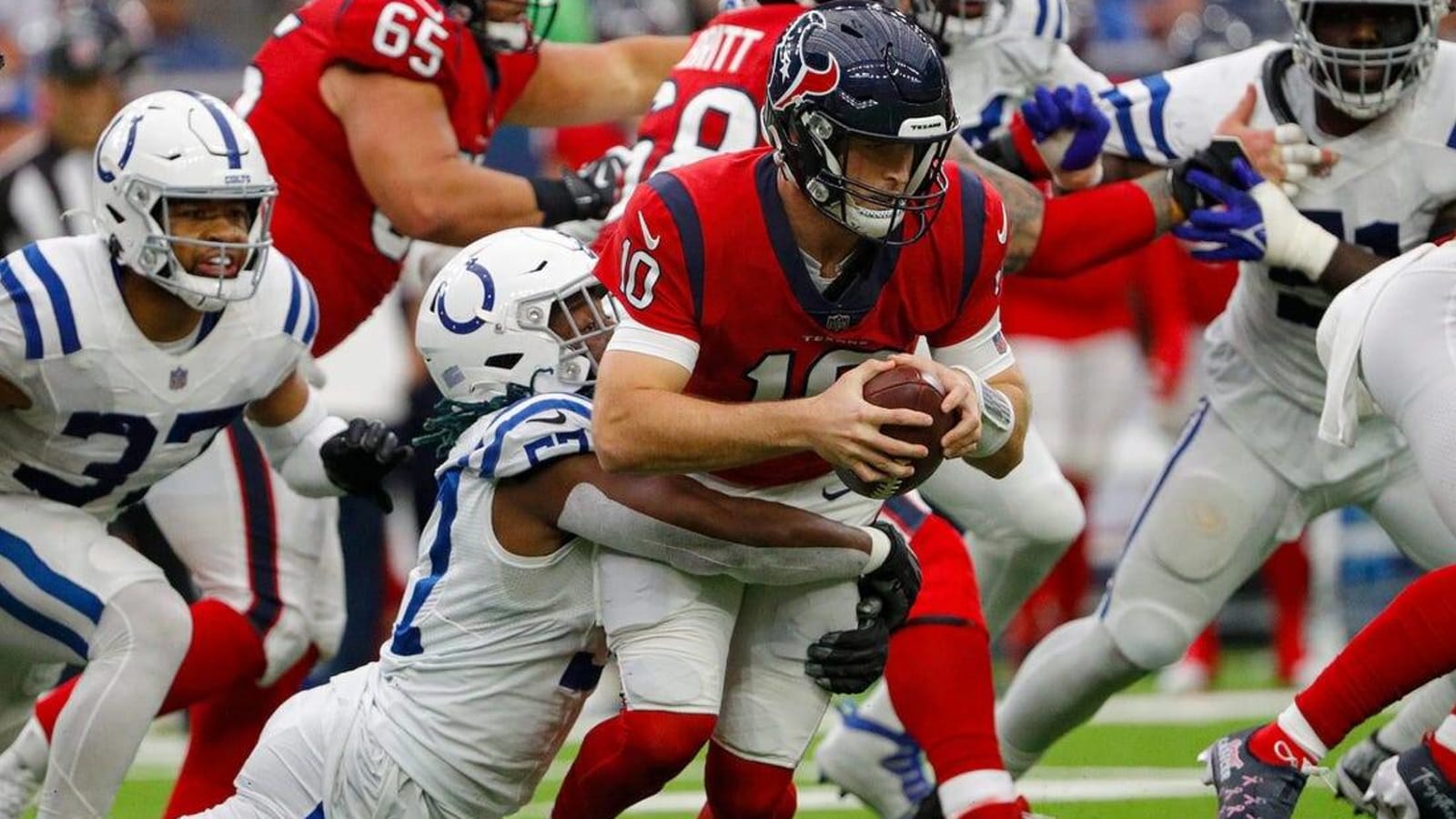 Another new QB, familiar foe: Colts open against Texans