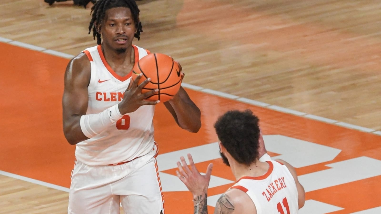 Hot-shooting Clemson too much for Saint Francis